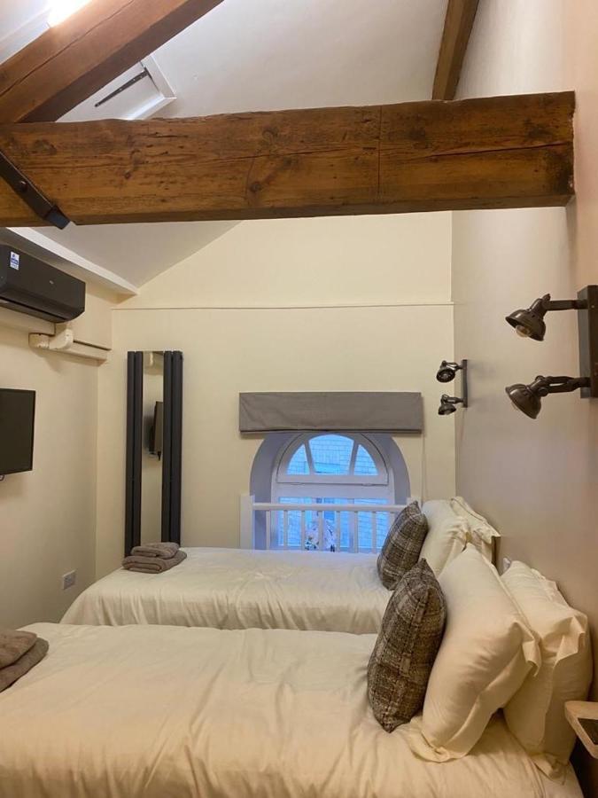 Top Tip Rooms Newmarket 纽马基特 外观 照片